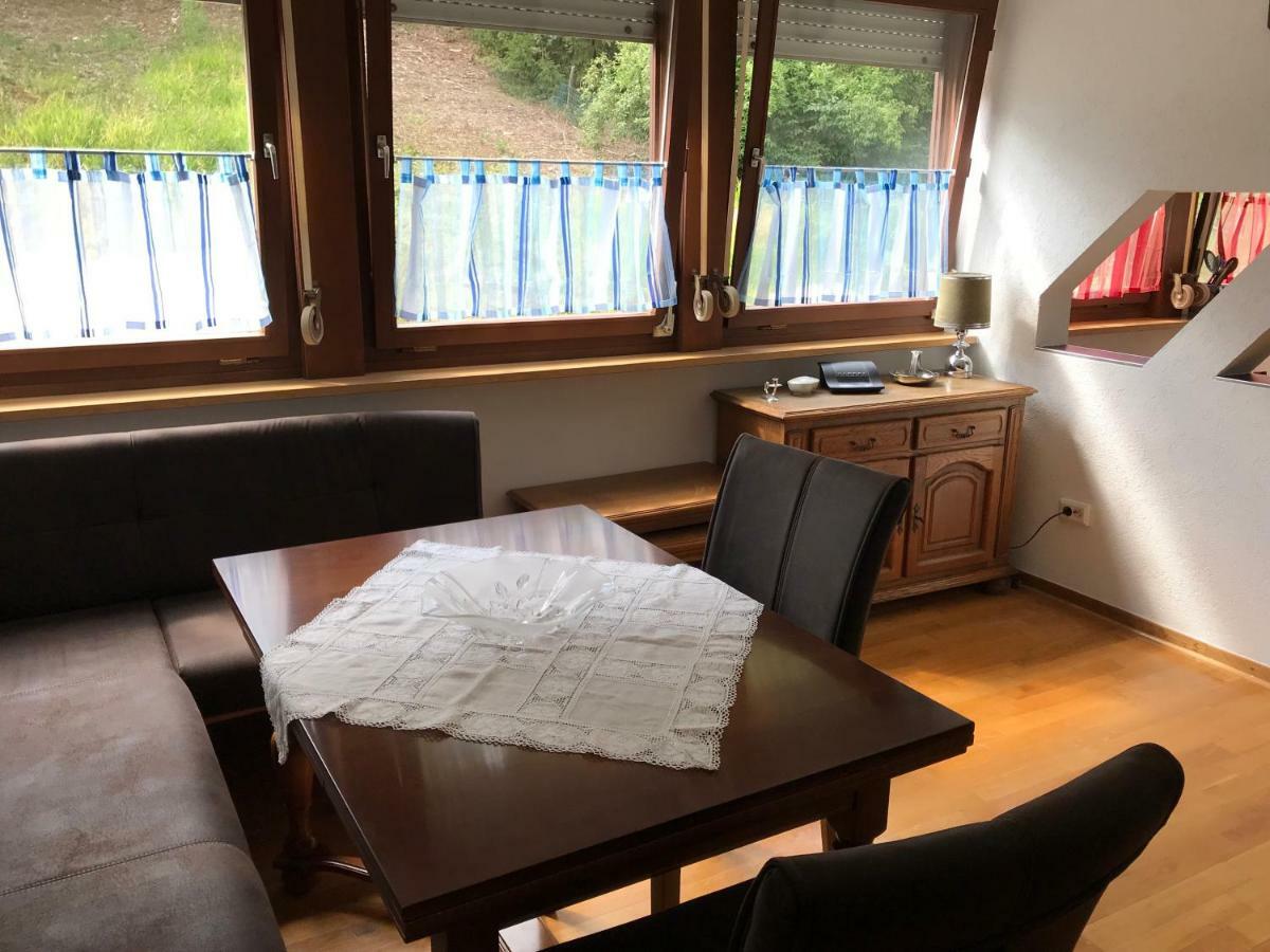Beim Winzer Daire Zell an der Mosel Dış mekan fotoğraf