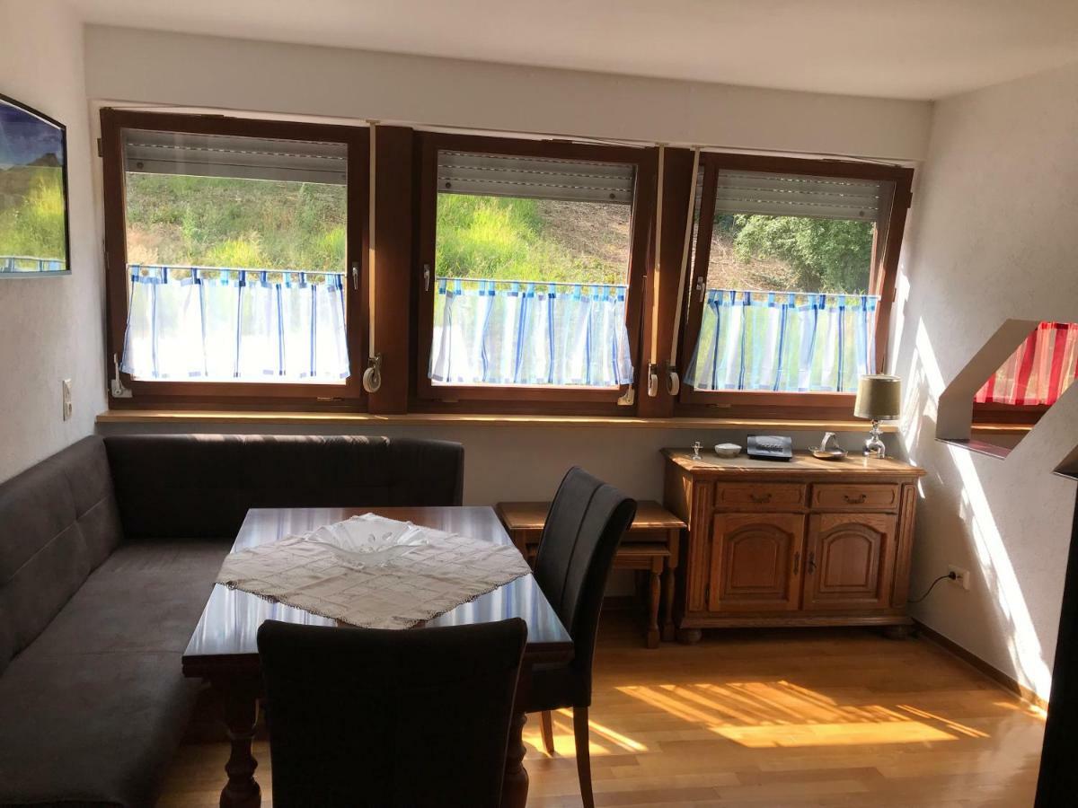 Beim Winzer Daire Zell an der Mosel Dış mekan fotoğraf